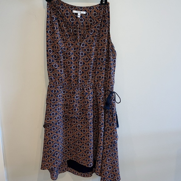 DEREK LAM 10 CROSBY MEDALLION FLORAL V NECK SLEEVELESS SILK DRESS - Picture 5 of 9